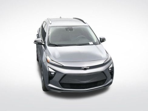 Used 2022 Chevrolet Bolt EUV LT w/ Convenience Package image 59
