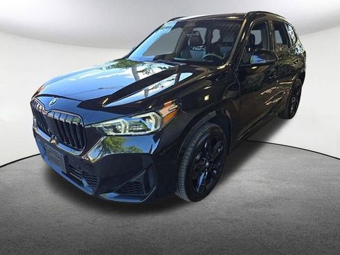 Used 2025 BMW X1 xDrive28i w/ Technology Package AWD/4WD image 2