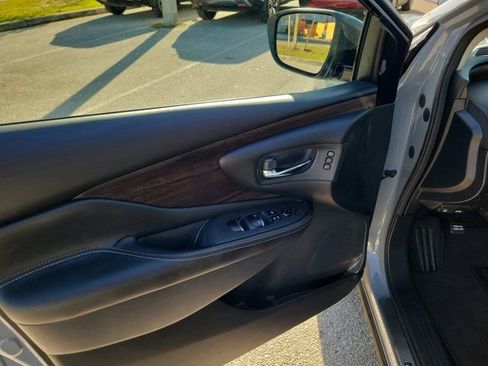 Certified 2024 Nissan Murano Platinum w/ Cargo Package image 25