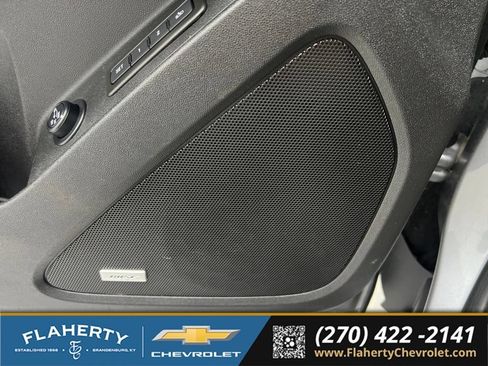 Used 2023 Chevrolet Equinox Premier AWD/4WD image 24