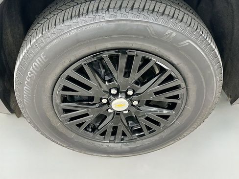 Used 2024 Chevrolet Traverse LT w/ Enhanced Driving Package image 33