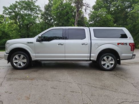 Used 2017 Ford F150 Platinum w/ Equipment Group 701A Luxury AWD/4WD image 6
