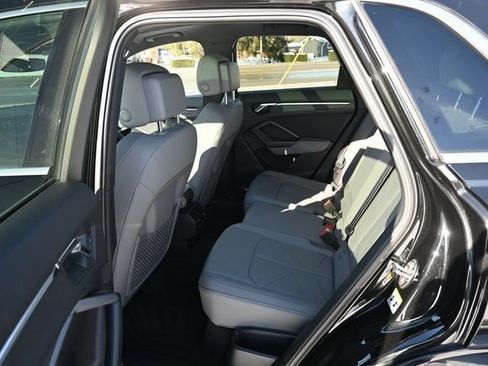 Used 2020 Audi Q3 2.0T Prestige image 24