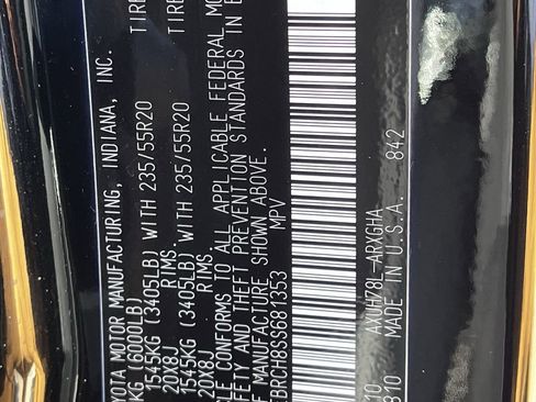 Used 2025 Toyota Highlander Platinum image 31