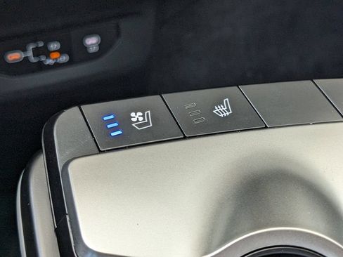 New 2025 Kia EV6 Wind RWD image 28
