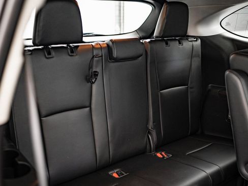 Used 2023 Toyota Highlander Platinum image 49