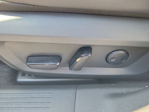 Certified 2023 Nissan Rogue SV w/ SV Premium B Package FWD image 14