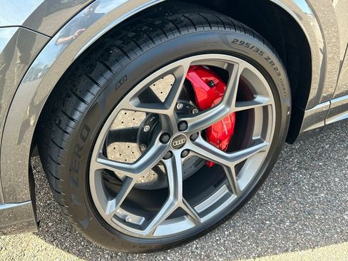 New 2025 Audi RS Q8 performance image 41