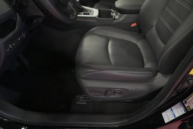 Certified 2022 Toyota RAV4 XLE Premium AWD/4WD image 11