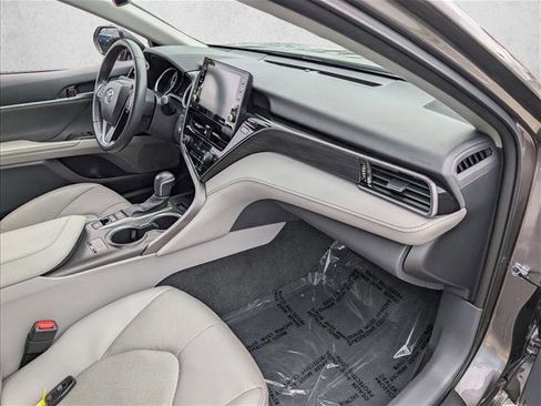 Certified 2023 Toyota Camry XLE image 18