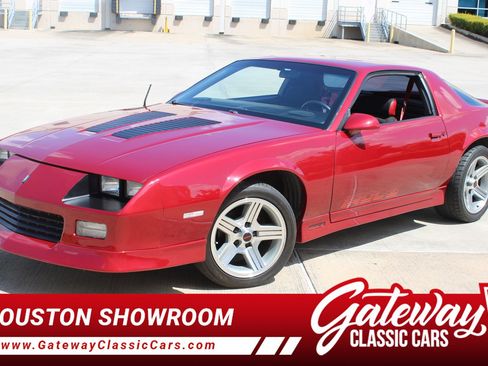 Used 1989 Chevrolet Camaro RS RWD image 1