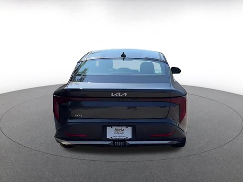 Used 2025 Kia K4 FWD image 12