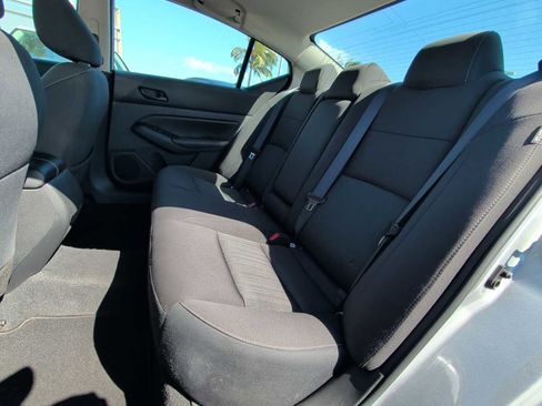 Used 2023 Nissan Altima 2.5 SV FWD image 23