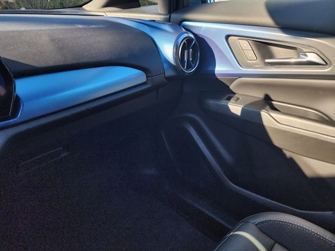 New 2026 Chevrolet Equinox EV LT image 35