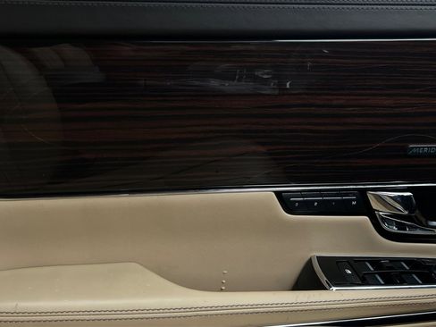 Used 2013 Jaguar XJ L Portfolio AWD/4WD image 7