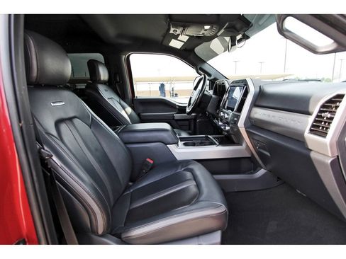 Used 2022 Ford F450 Platinum AWD/4WD image 28