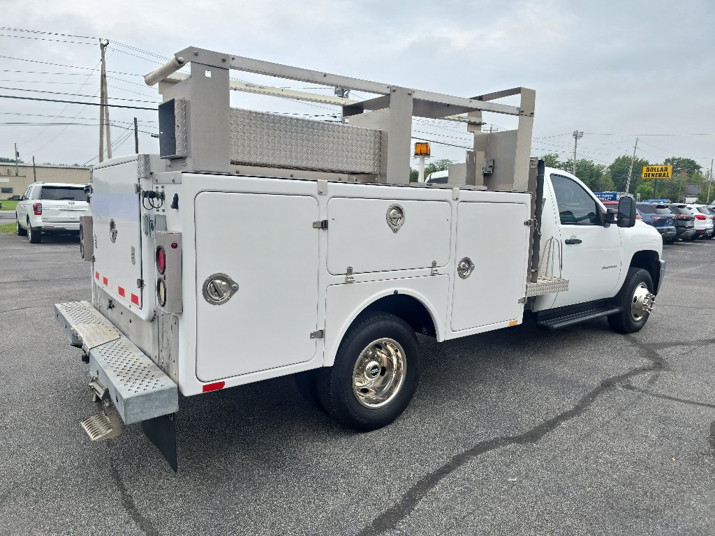 Used 2013 Chevrolet Silverado 3500 W/T RWD image 6