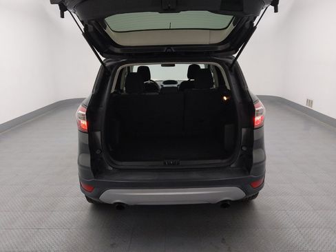 Used 2018 Ford Escape SE FWD image 29