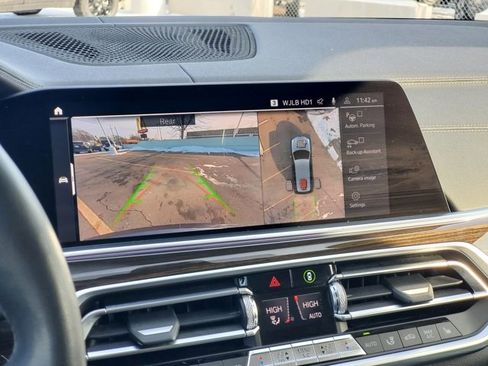 Used 2020 BMW X7 xDrive40i w/ Premium Package image 19