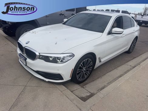 Used 2019 BMW 530i xDrive w/ Convenience Package image 1