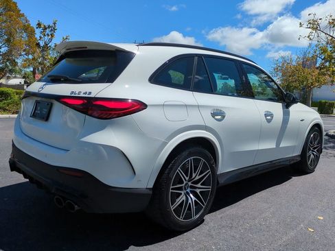 Used 2025 Mercedes-Benz GLC 43 AMG 4MATIC image 4