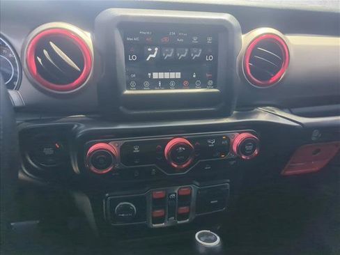 Used 2021 Jeep Wrangler Unlimited Sport AWD/4WD image 12