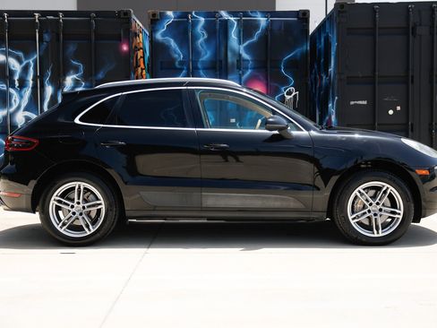Used 2016 Porsche Macan S AWD/4WD image 17