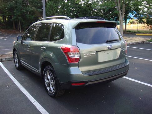 Used 2015 Subaru Forester 2.5i Touring w/ Eyesight & Navigation System AWD/4WD image 8