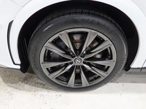Used 2023 Lexus RX 350 F Sport w/ Accessory Package AWD/4WD image 10
