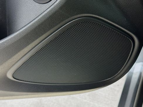 Used 2023 Buick Encore GX Select w/ Sport Touring Package image 21