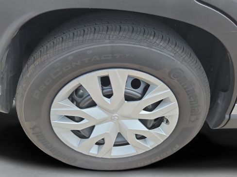 Certified 2024 Toyota Corolla Cross L FWD image 31