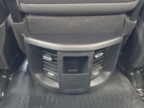 Used 2024 RAM 2500 Tradesman w/ Chrome Appearance Group AWD/4WD image 33