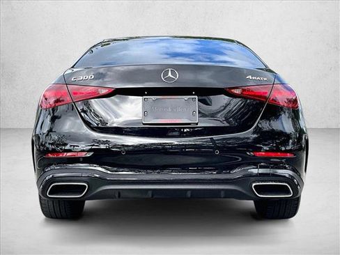Used 2023 Mercedes-Benz C 300 4MATIC Sedan image 4