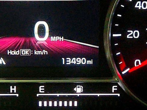 Used 2023 Kia Sorento LX image 15