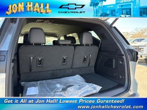 New 2026 Chevrolet Traverse LT image 12