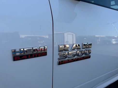 Used 2016 RAM 3500 Tradesman w/ Power & Remote Entry Group AWD/4WD image 18
