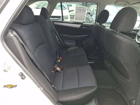 Used 2018 Subaru Outback 2.5i Premium AWD/4WD image 20