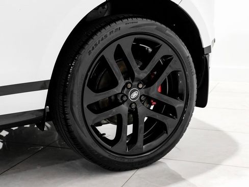 Used 2023 Land Rover Range Rover Evoque R-Dynamic SE image 53