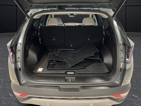 Used 2024 Hyundai Tucson Limited image 16