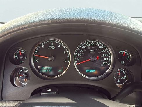 Used 2011 Chevrolet Tahoe LTZ AWD/4WD image 11