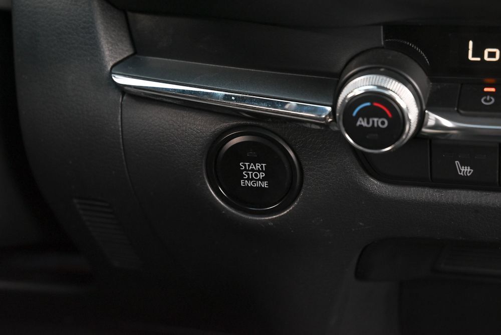 Certified 2023 MAZDA CX-30 AWD 2.5 S w/ Premium Package image 29