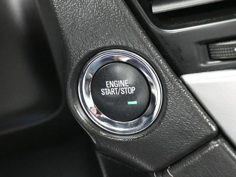 Used 2019 Chevrolet Tahoe Premier w/ Premier Plus Edition RWD image 18