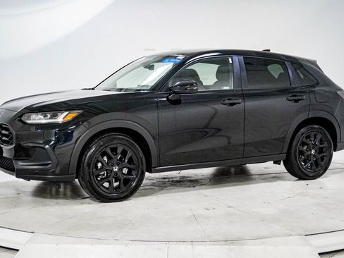 Certified 2024 Honda HR-V Sport image 4