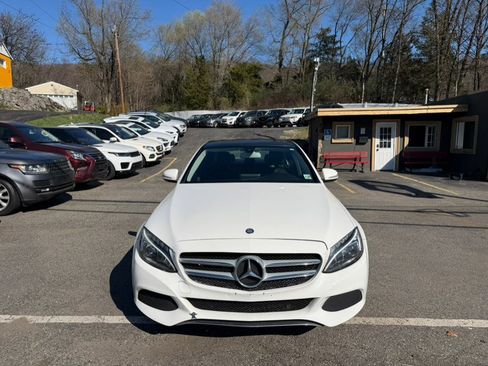 Used 2015 Mercedes-Benz C 300 4MATIC Sedan image 4