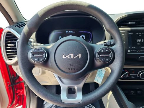 Certified 2024 Kia Soul LX w/ Option Group 015 FWD image 19
