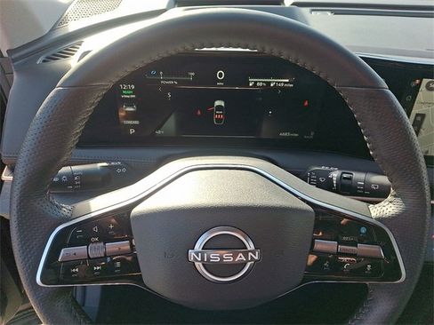 Used 2024 Nissan Ariya AWD image 20