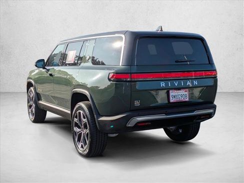 Used 2024 Rivian R1S Adventure image 8