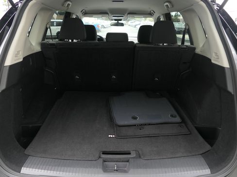Used 2023 Nissan Rogue SV FWD image 22