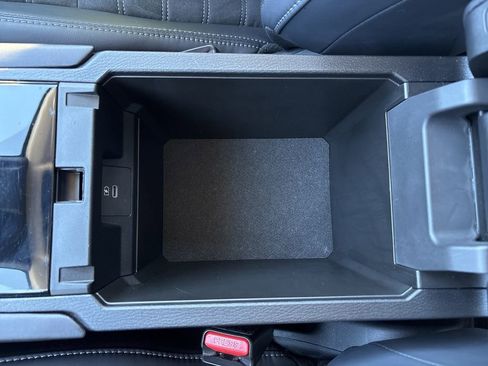 Used 2025 Mitsubishi Outlander SE FWD image 39