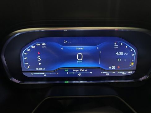 Certified 2024 Chevrolet Suburban Z71 w/ Luxury Package image 17